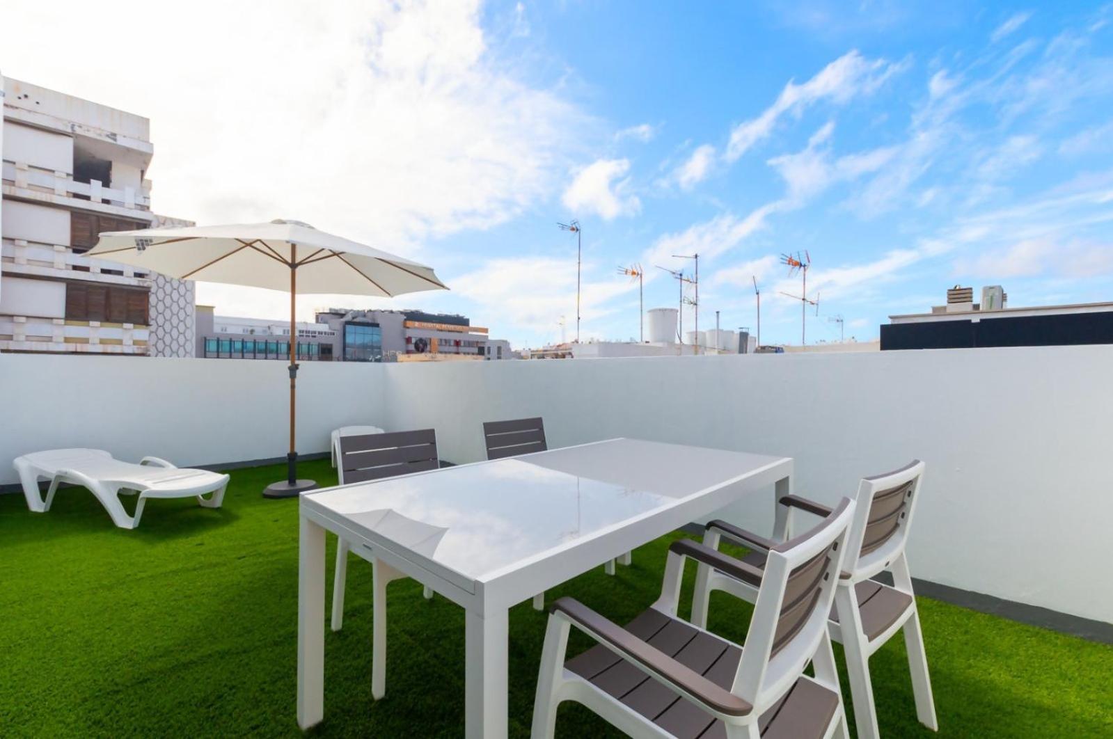 Macaronesia Lpa Suites Las Palmas de Gran Canaria Exterior foto